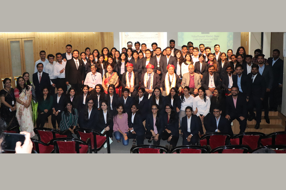Group Photo of Students, Faculty