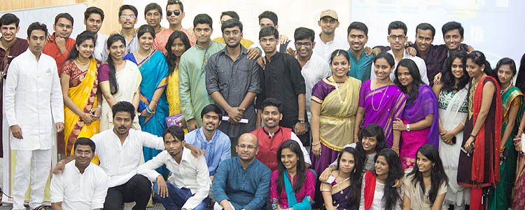 Full time or Part Time MBA/MMS students in Dr. V. N. Bedekar Institute of Management Studies Thane college 